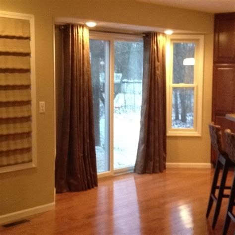 There are many factors to consider before deciding on a window treatment for your sliding glass door such as: Pin on Home decor