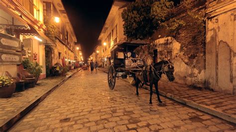 Travelwithshark Calle Crisologo By Night ~ Vigan Ilocos Sur