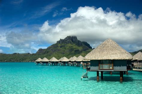 stay in an overwater bungalow in bora bora 83 travel experiences to have while you re alive