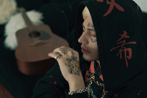 Hablamos poco hacemos mucho (2021). DUKI PRESENTA "ACAPELLA", SU NUEVO EP - El Estilo Libre