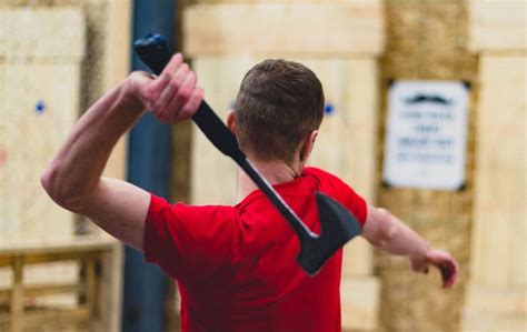It goes without saying that axe throwing can be a dangerous sport if not done correctly or safely. Axe Throwing Guide - What to Know & How to Do it | Urban ...