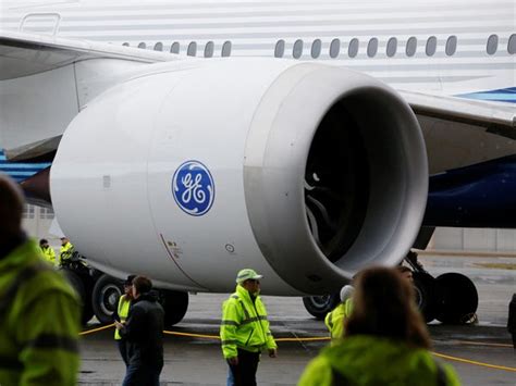 Boeing 777x Worlds Largest Twin Engine Jet Takes To Skies