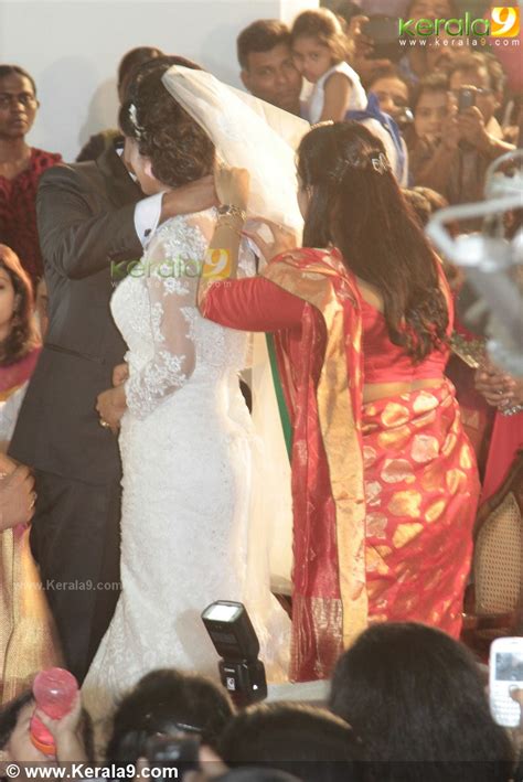 Meera Jasmine Wedding Stills 00944