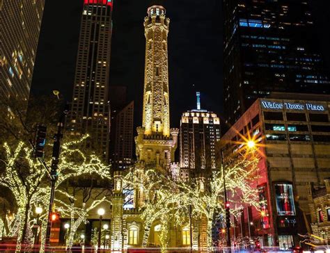 Where To See Christmas Lights In Chicago December 2020 Urbanmatter