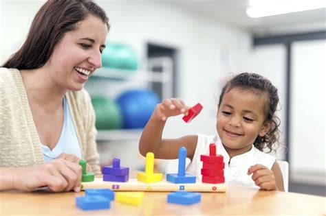 Erst mit mitte 20 hielt sie es nicht mehr aus und suchte nach dem grund dafür. Autismus-Therapie Begriffe, die Sie wissen müssen