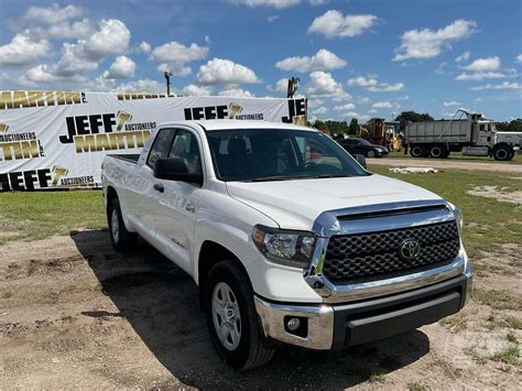Cost to Transport a 2021 Toyota Tundra 2WD to Houston | uShip