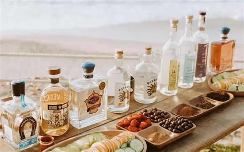 Your Guide To The Perfect Coastal Cowgirl Cocktails Cowgirl Magazine