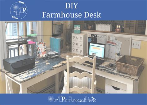 You cannot leave a corner of an empty room unused. DIY Farmhouse Corner Desk - How to build your desk