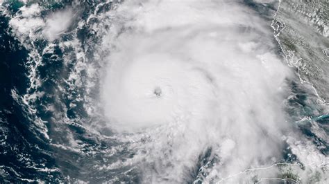 Hurricane Michael Aims For Catastrophic Strike In Florida Axios
