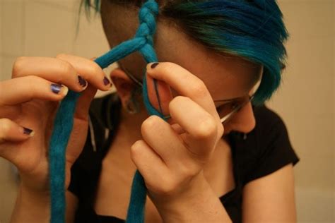 installing double ended dreads two ways · how to make a dreadlock fall · hair styling on cut