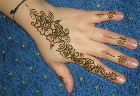 Simple Mehndi Designs Photos Picture Hd Wallpapers Hd Walls Henna
