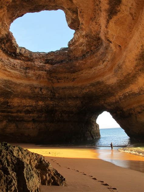 The World Geography 11 Unusual Caves Around The World