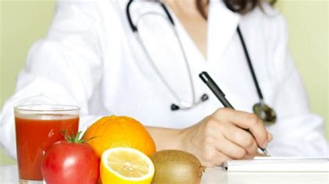 Lo anterior, hace aún más imperante que nutricionistas eduquen a la población respecto de la asimismo, otro de los desafíos que hoy enfrenta la nutrición es seguir dando continuidad a las guías. Día Mundial del Dietista- Nutricionista: - El Blog de la ...