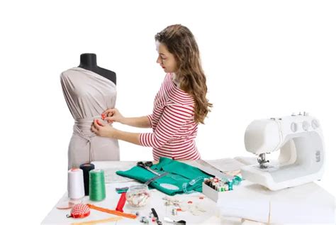 Roles Responsibilities And Duties Of A Fashion Designers List 2024