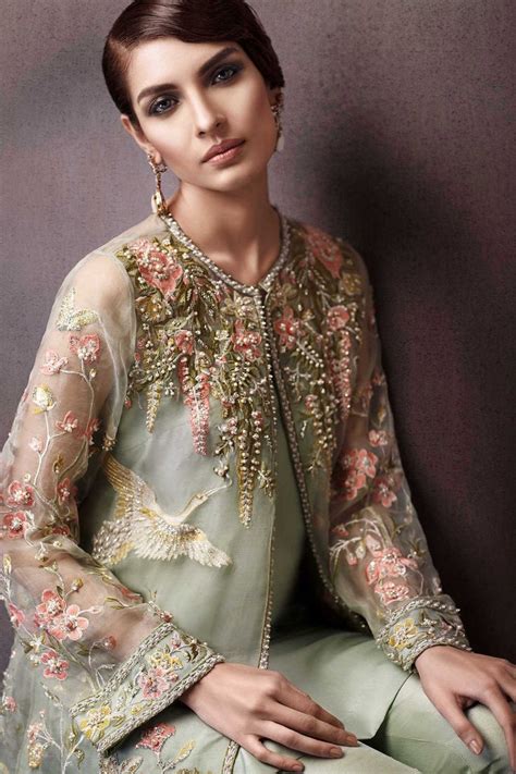 13 Embroidered Wedding Dress Pakistani Info