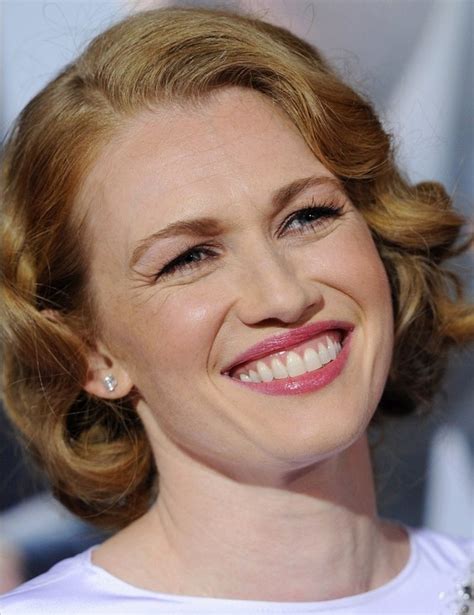 Mireille Enos Short Curly Hairstyle Adorable Pretty Designs