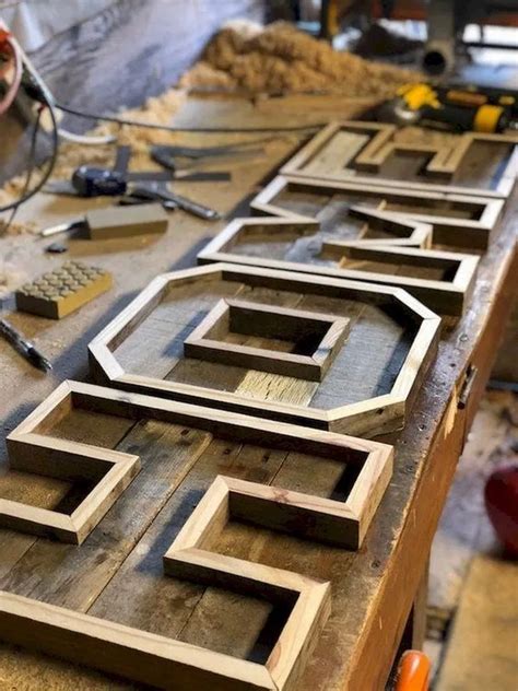 The videos, guides and unique blueprint plans will teach you all you need to know and help develop your skills. easy 9 unique woodworking projects ideas 1 | Diy pallet ...