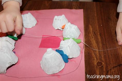 As an amazon associate i earn from qualifying purchases. Flossing Activity for Preschoolers | Preschool activities ...