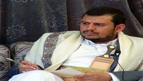 الحوثي اعتبر أنّ فشل الإقلاع المتكرر يؤكد أن استمرار القصف والحصار لا طائل وراءه، وأن الجنوح للسلام وإيقاف إجرامكم الإرهابي أفضل من مناورات السلام الإعلاميّة. عبدالملك الحوثي يحتال باسم النبي "محمد" 115 مليون ريال ...