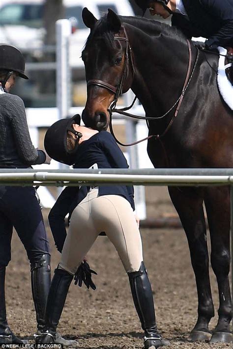 selma blair shows off her derriere in tight jodhpurs in los angeles daily mail online