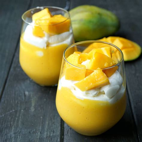 Lalu panaskan bahan kulit dengan api sedang, angkat, lalu masukkan. Musim Mangga Nih, Bikin Jus Mangga Keju Krim Pasti Seru!