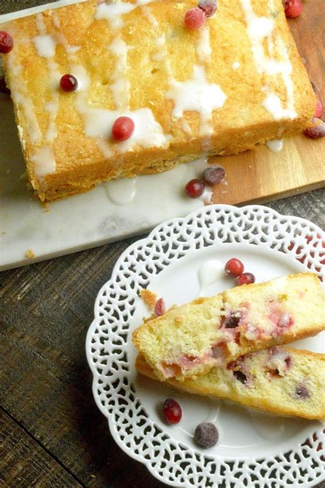 'tis the season for christmas cakes. Cranberry Orange Bread: Food Gifts at Christmas - West Via Midwest