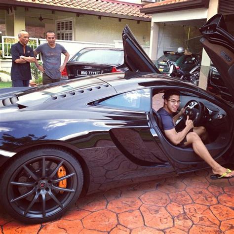 Top 10 artis wanita paling cantik di malaysia 2020. Rosyam Nor beli Mclaren Mp4-12C (Gambar) | REALITI INSAN