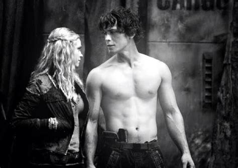 Bellamy Blake Bob Morley And Clarke Griffin Eliza Taylor A Thousand Times Yes Film Serie