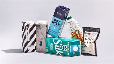 The 6 Best Non Dairy Milks In 2022 According To Me Bon Appétit
