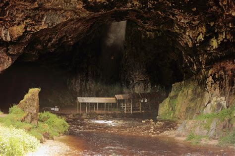 Travel Trip Journey Tasmoo Cave Scotland