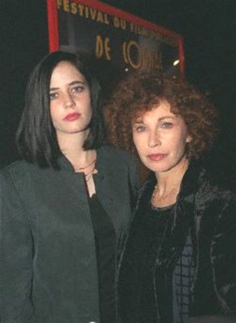 Young Eva With Marlène Jobert Mother Marlène Jobert Actrice Actrice Française