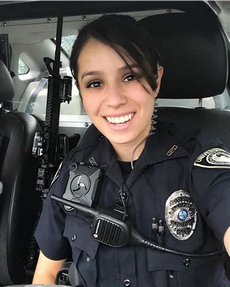 Officerlittleb Leo 👮🏻‍♀️ Hello Im Officerlittleb A Police Officer In Orlando Fl Working