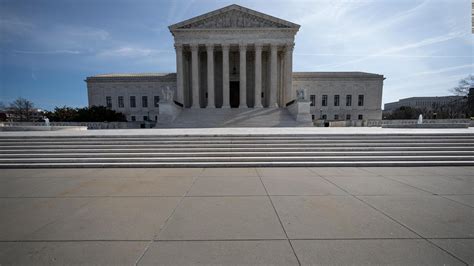 Supreme Court Rejects Appeal From Louisiana Inmate With Coronavirus