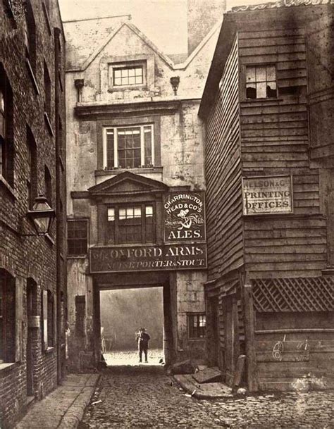 These Vintage Photos Of London During The Victorian Era Are Both Creepy