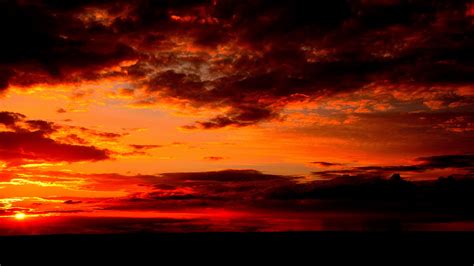 Download Wallpaper 3840x2160 Clouds Sunset Horizon Dark