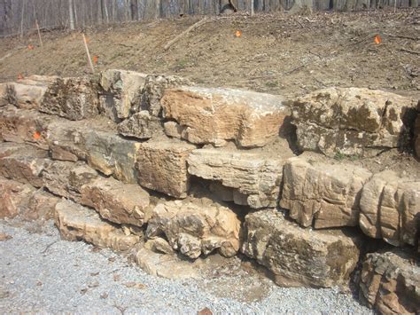 Missouri Weathered Limestone Boulders Large 5 Fort Wayne Rocks