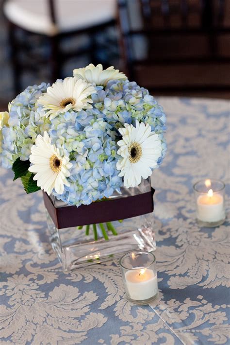 Blue Hydrangea And White Gerber Daisies Blue Hydrangea Centerpieces