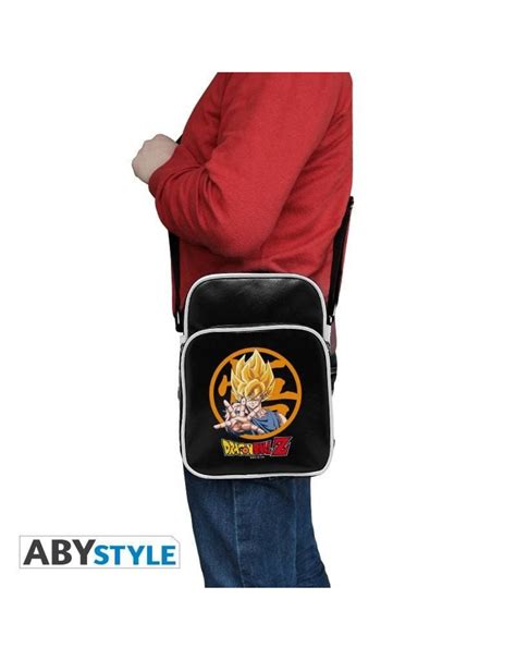 Get lost in our universe of film, tv and gaming merchandise, from marvel to star wars, minecraft to sonic the harry potter, we have memorabilia from your franchise of choice right here | franchise: Merchandise bags - Dragon Ball Z Goku Shoulder bag - Bags Boutique Trukado