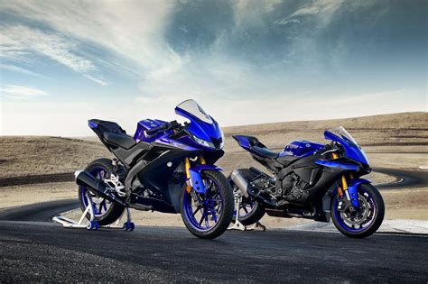 Yamaha and dazn team up to launch for the fans project in japan, a joint project to bring the excitement of sports to more fans. 2019-yamaha-yzf-r125-eu-yamaha_blue-static-003 ...