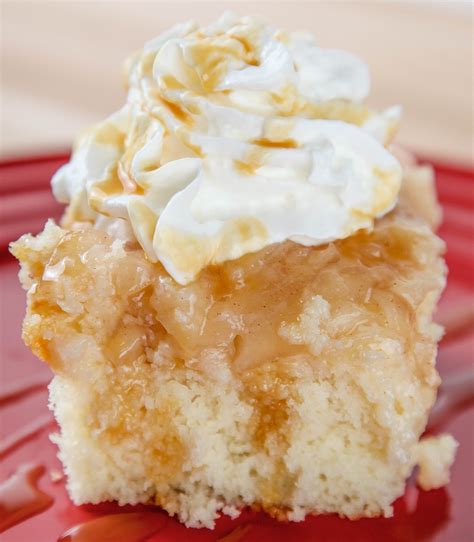 Cinnamon Roll Poke Cake Recipes