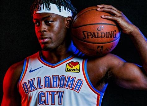 Dort was injured during saturday's loss to the celtics, and on sunday the thunder announced that he. Sports-NBA : le Canado Haïtien, Luguentz Dort, ajoutera ...