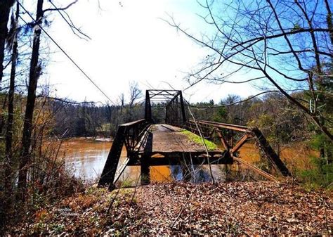 These Abandoned Alabama Bridges Will Make You Wonder Whats On The Other Side
