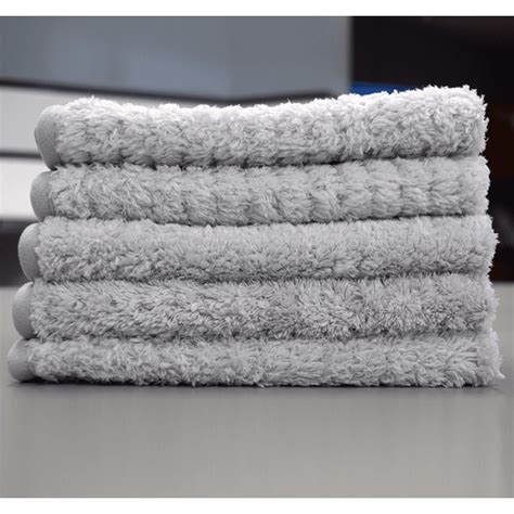 Check spelling or type a new query. Platinum Pluffle Microfibre Towel by The Rag Company ...