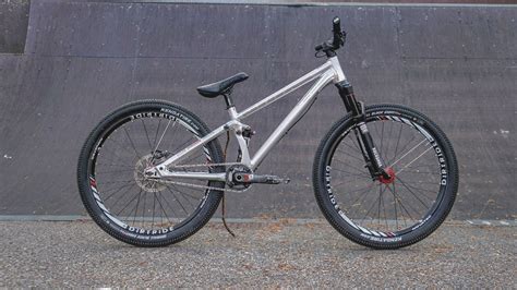 Canyon Stitched 720 Bavariandudes Bike Check Vital Mtb