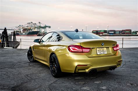 2018 bmw m4 values select a 2018 bmw m4 trim level. 10 Things to Love About the 2018 BMW M4 Coupe | Automobile Magazine