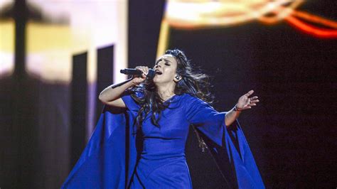 Jamala Gewinnt Mit Song 1944 Ukraine Feiert Esc Siegerin Als