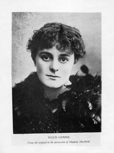 Maud Gonne Studio Portrait Date And Place Unknown 1900 Actresses