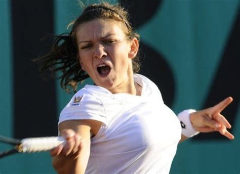 Simona Halep Returns To Action After Breast Reduction Surgery Ybmw
