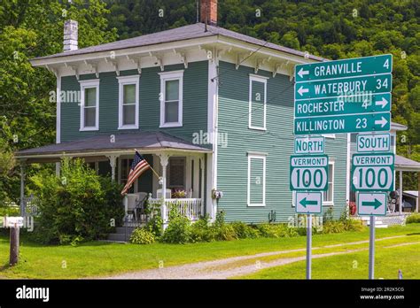 Highway 100 Vermont Road Signage Stock Photo Alamy