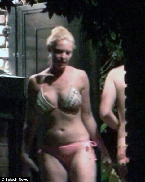 Katherine Heigl And Husband Josh Kelleys Noisy Sex Antics Brings Lapd Out Daily Mail Online